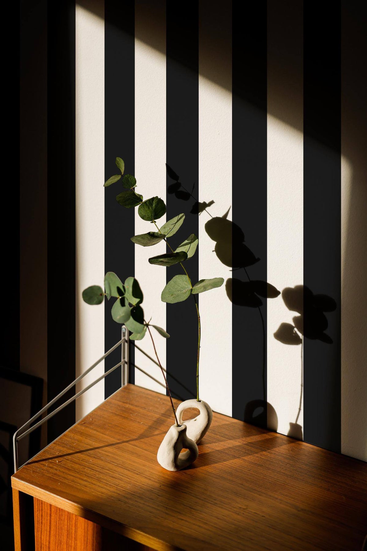 Rayures Verticales Noires — papier peint panoramique sur mesure