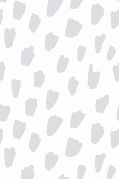 Motif à plat de touches de pinceau gris perle allongées et dispersées sur un fond blanc cassé