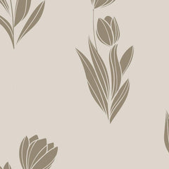 Gros plan sur les pétales taupe d'une tulipe et le fond beige imprimé.