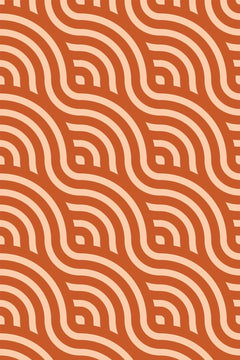 Décor à plat : arcs de larges bandes rose pâle entrelacés en diagonale sur un fond terre cuite.