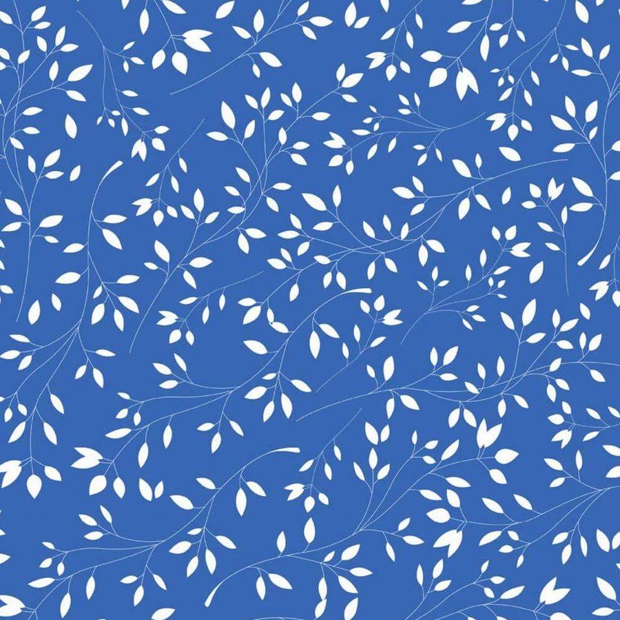 Gros plan de l'impression : trois petites feuilles blanches pleines et la tige qui les relie.