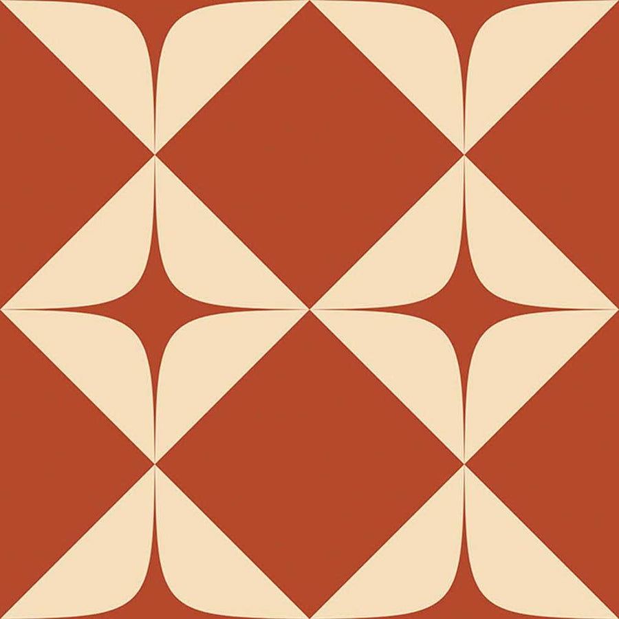 Gros plan de l'impression : pointe effilée d'une étoile terracotta entre deux éventails crème, bords nets sans dégradé.