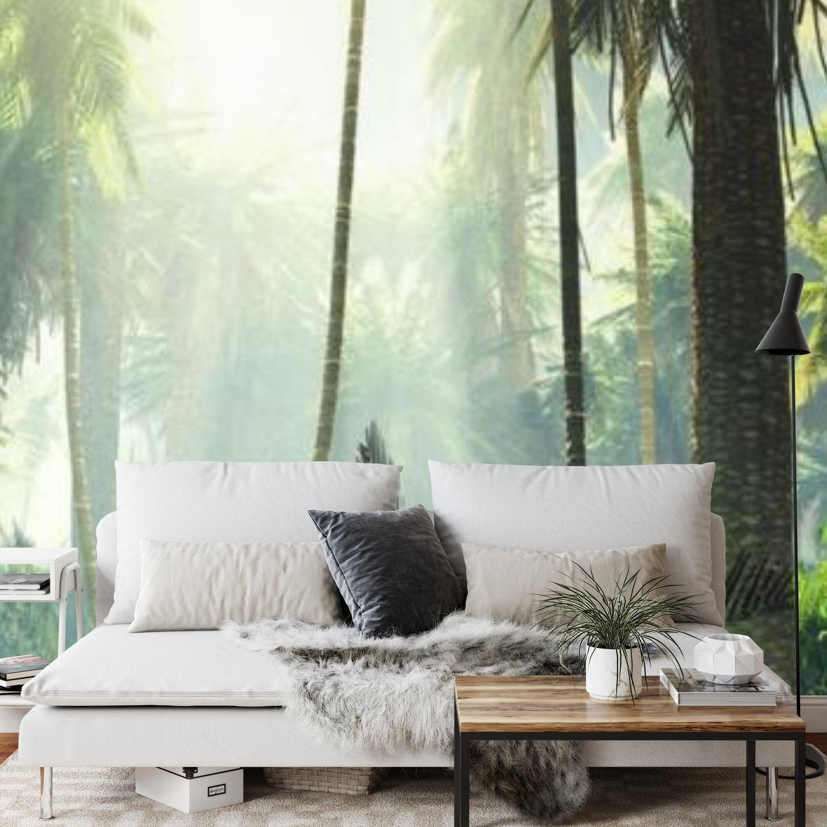 Papier peint panoramique Palmeraie tropicale — jungle vert tendre et brume