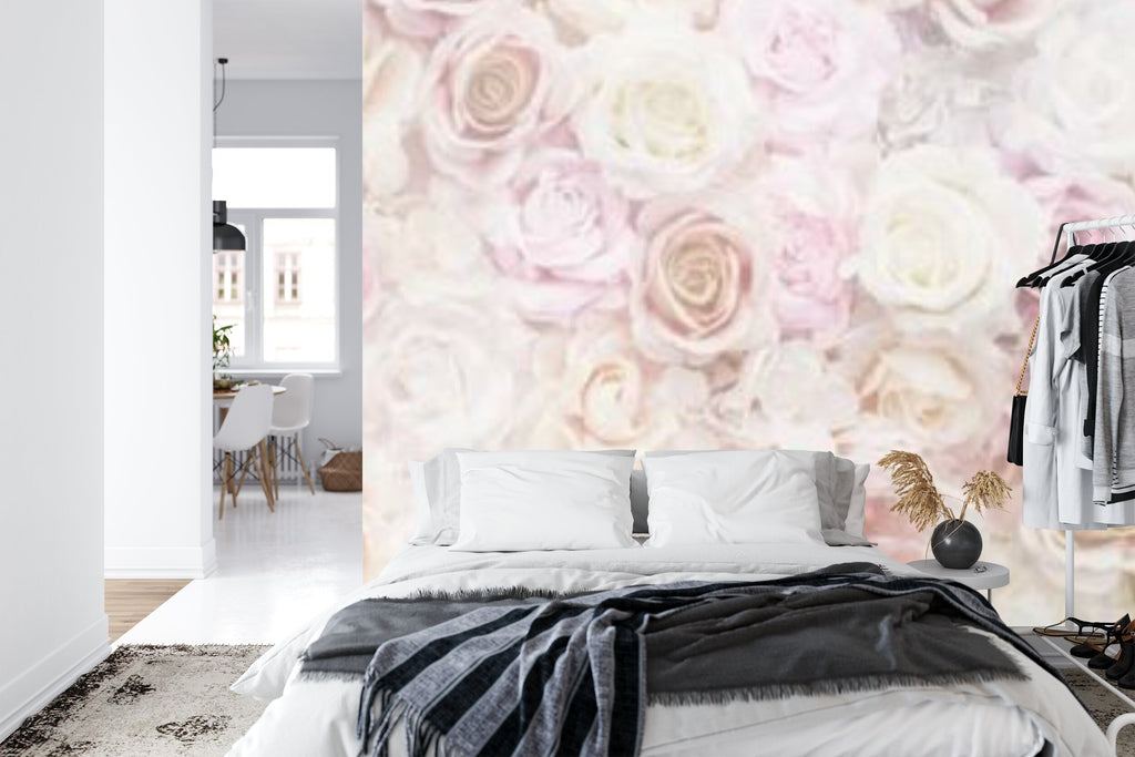 Papier peint panoramique Mur de roses — fleurs poudrées rose et ivoire